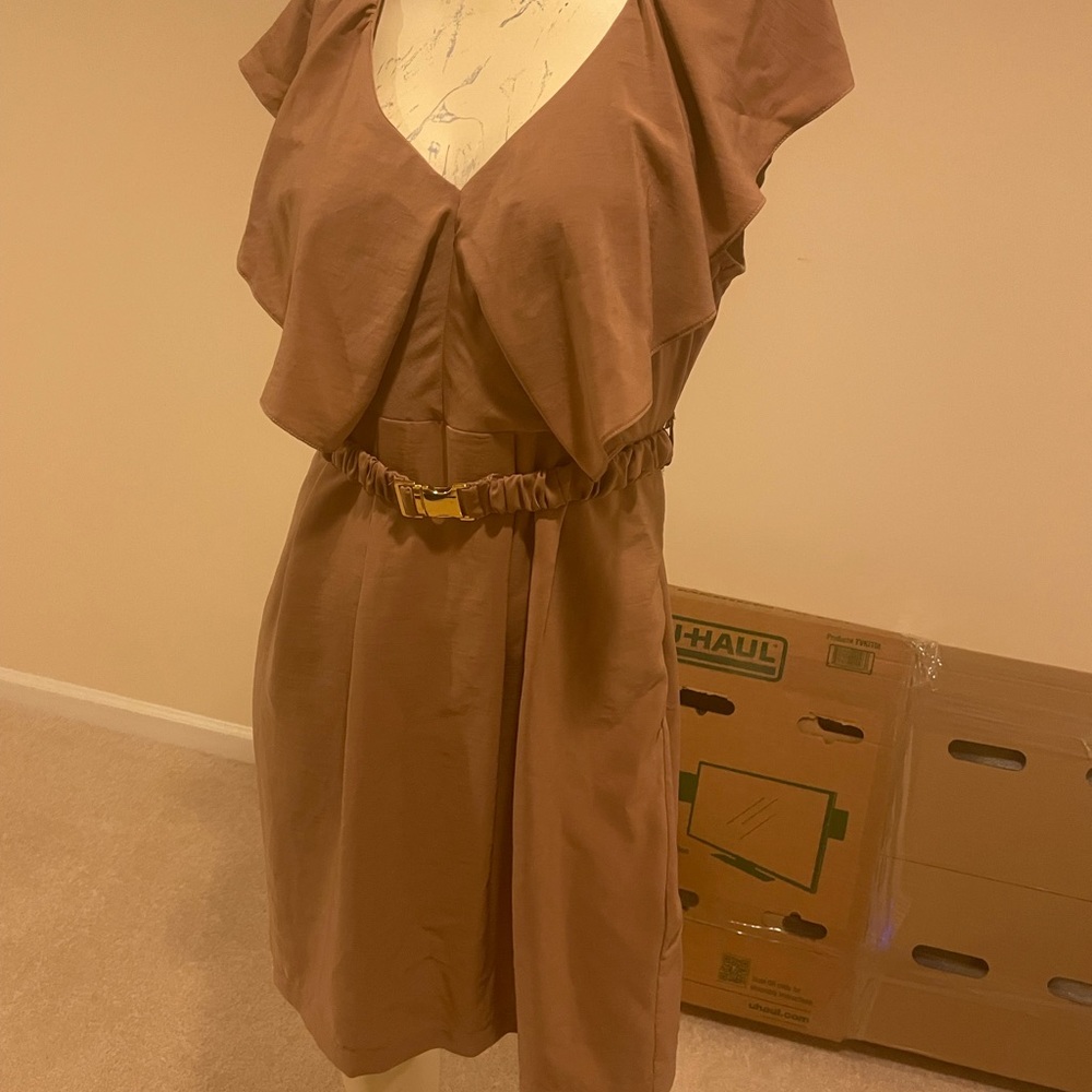 NWOT Size 12 H&M Dress. Tan.